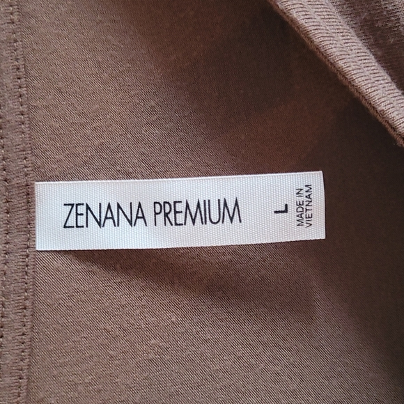 Brown dress - Picture 3 of 5